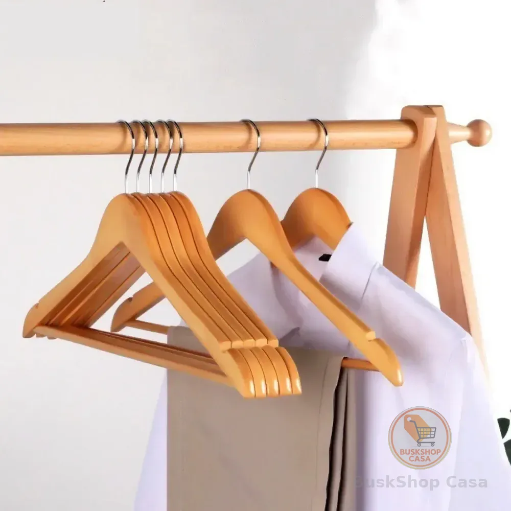 Conjunto Com 30 Cabides De Madeira Marfim Com Verniz Atacado