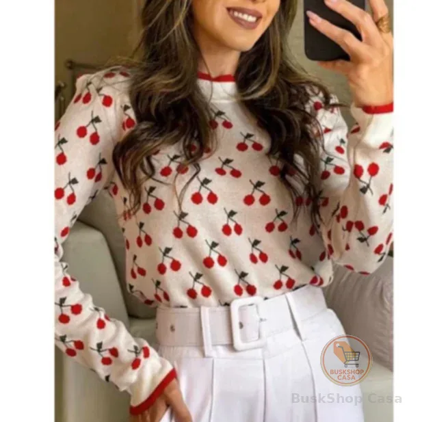 Blusa de frio delicada com estampa em cerejinhas