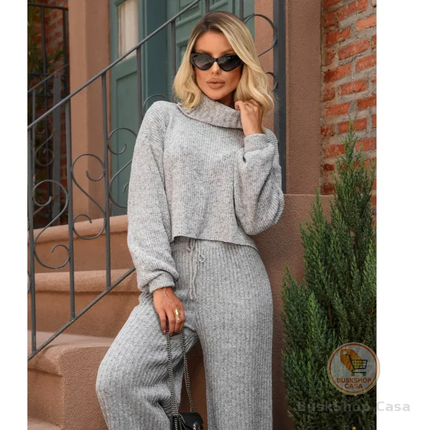 Conjunto Inverno De Frio Pantalona Com Gola Alta de  Mousse Tricô Lançamento.