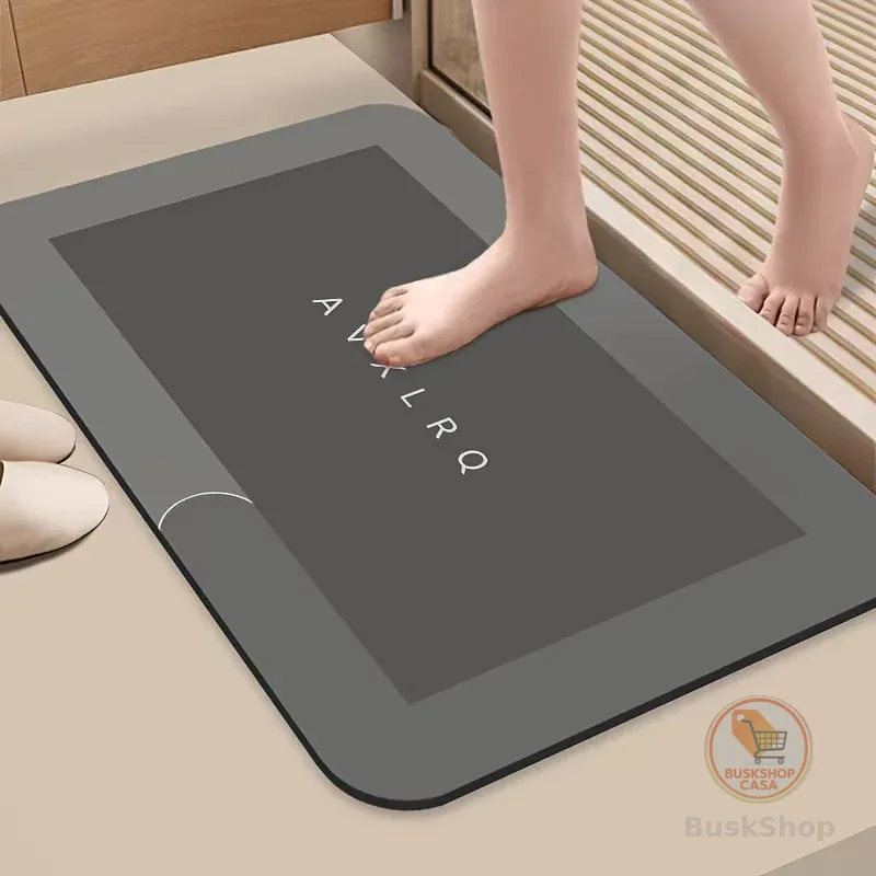 Tapete Banheiro Antiderrapante Absorvente de Secagem Rápida entregar Cor e Estampas sortidos