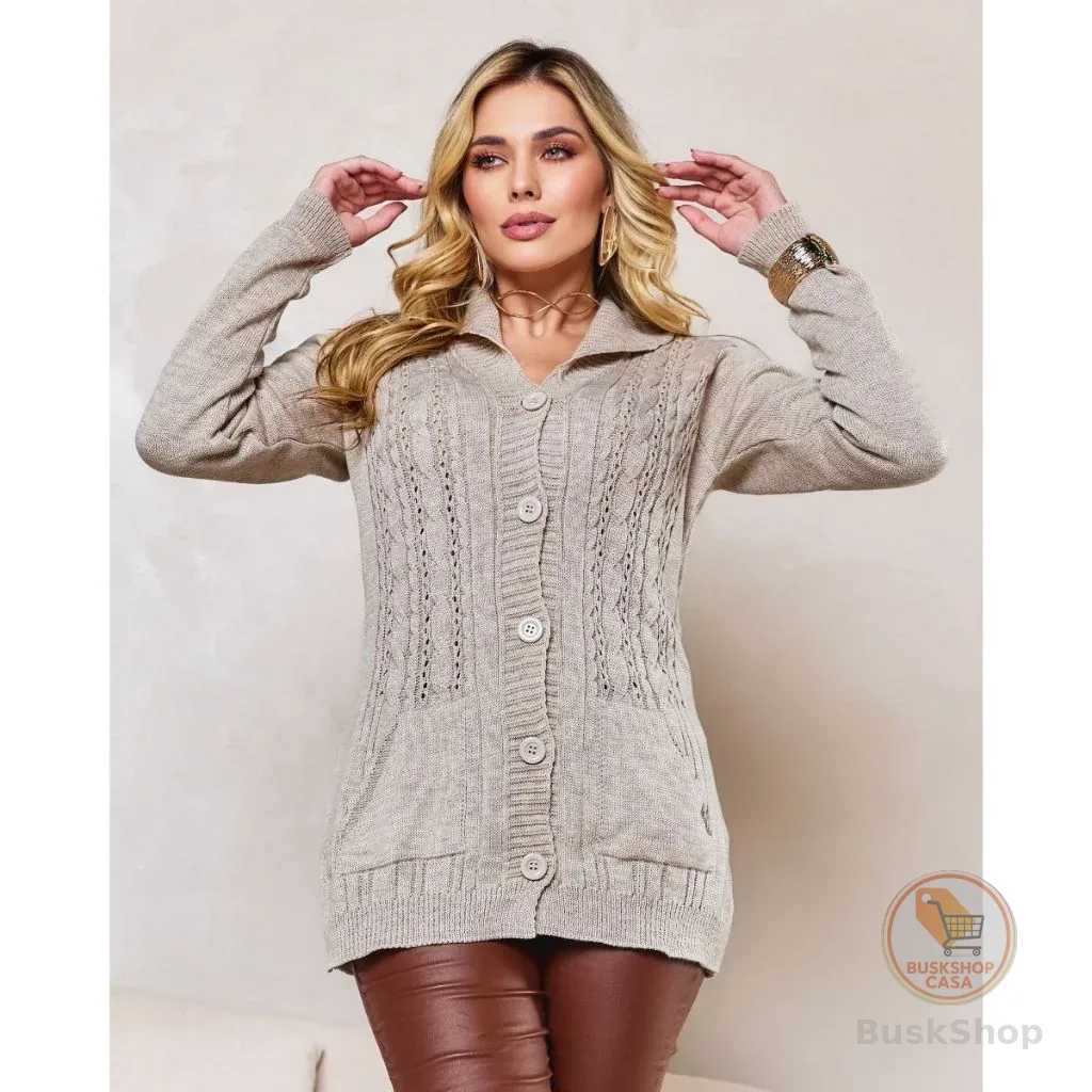 Casaco Feminino Alongado em Tricot com Tranças, Bolsos e Botões Sobretudo Inverno Elegante Quentinho