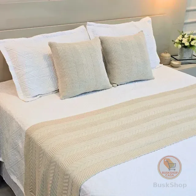 Peseira Cama Casal Queen Trico Manta Decorativa 230cm X 60cm