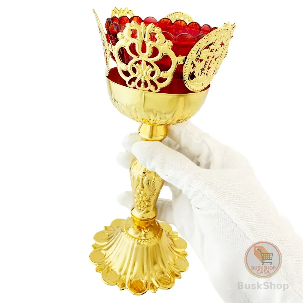 Exclusivo Ornamento Religioso Sagrado para Altar Doméstico, com Topo de Renda Vazada, Cruz de Metal Dourado Recortada e Vidro Ondulado Vermelho, para Vigília Ortodoxa S