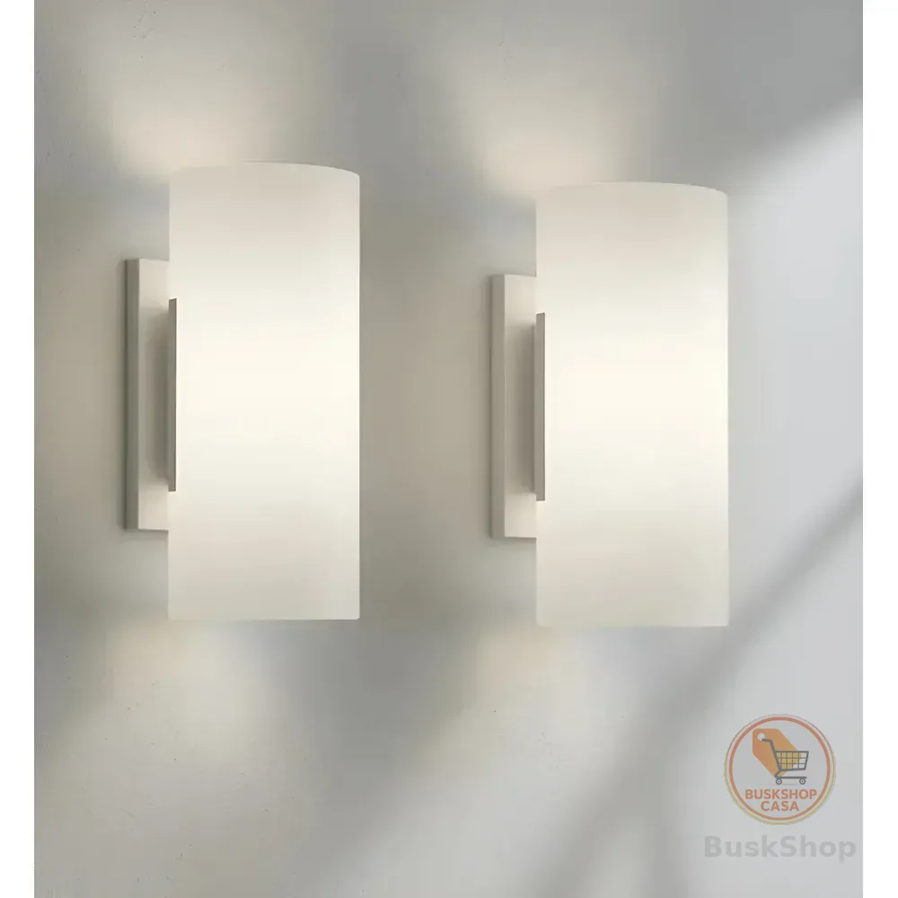 2x Arandelas De Parede Interna Vidro Fosco Luminária Branca Vidro Fosco / Base Metal Branca 127/220v