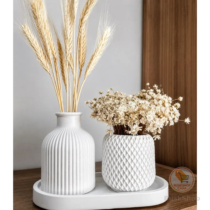 Kit Nina Decoração Bandeja com conjunto de vasos  em gesso / sem flores / casa copa/ sala/ home / presente
