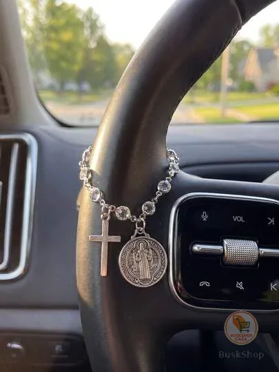 Medalha de São Bento Cruz Amuleto de Carro Abençoado Segurança de Viagem Amuleto Religioso Protetor Ornamento Pendente para Interior de Carro Decoração de Volante de Carro Pingente de Bolsa para Mulheres Presente Perfeito de Natal, Ação de Graças e Novo Carro para Família e Amigos