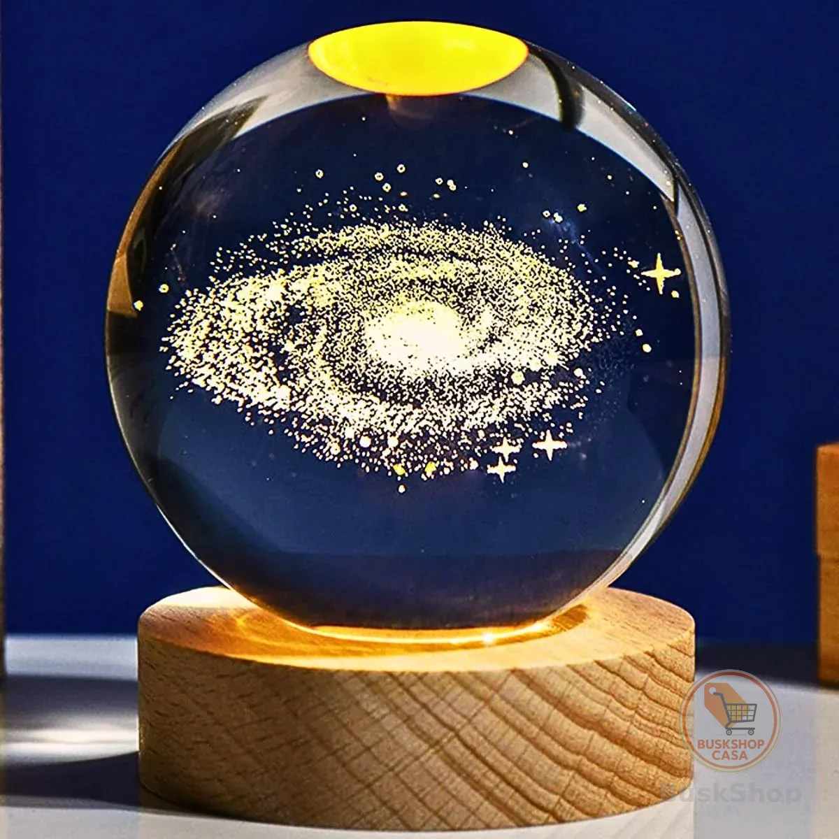 Luminária de Mesa LED Bola de Vidro Esfera de Cristal Base em Madeira Sistema Solar Galáxia Saturno Decoração (Galáxia)
