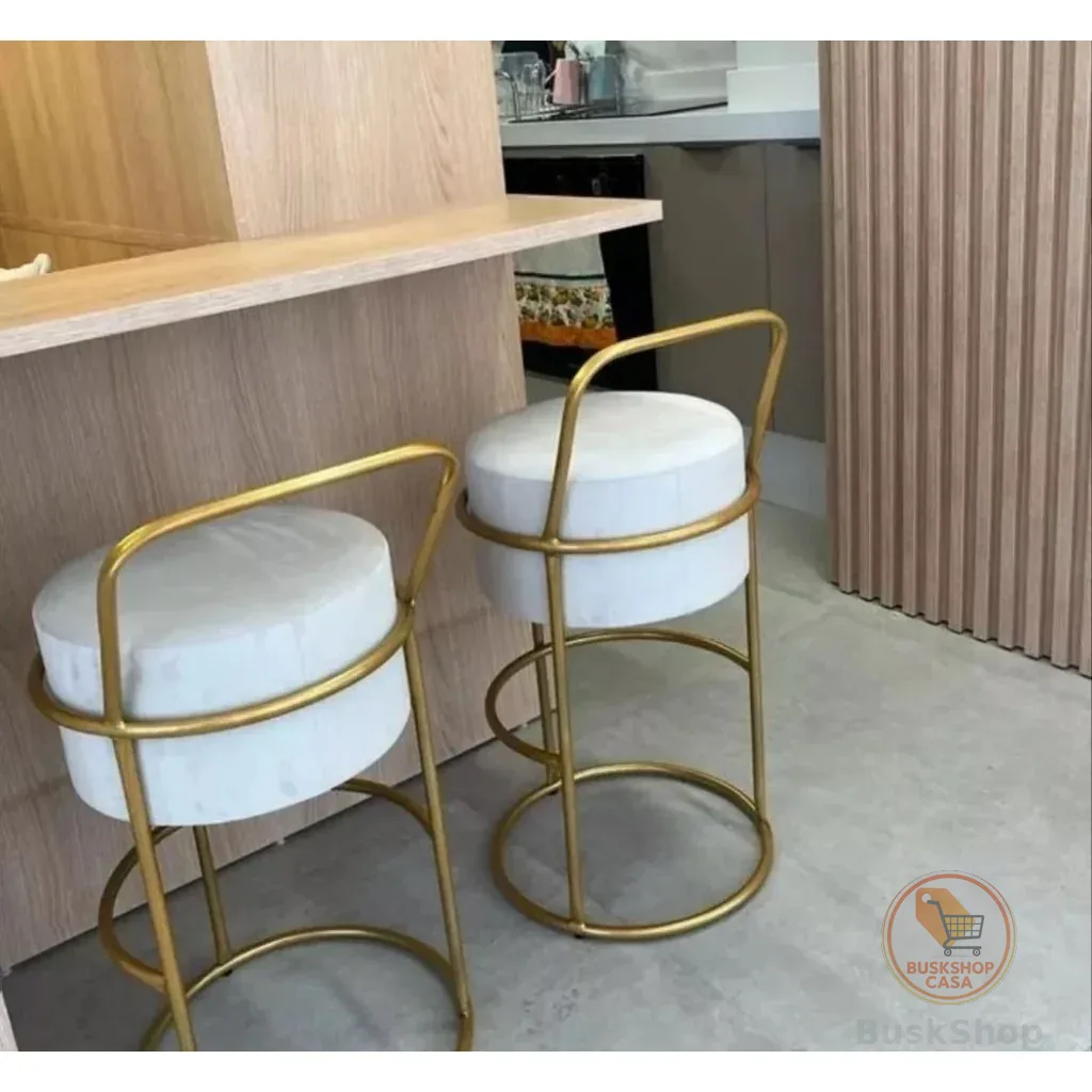 KIT 2 Puff Banquetas Alto Encosto Luxo Quarto Sala Escritório Banquinho Veludo Loja Decoração Closet