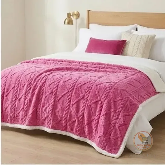 Manta Cobertor Pele De Carneiro Dupla Face 1,90x2,10m Alto Relevo Geométrico 1620 G Pink