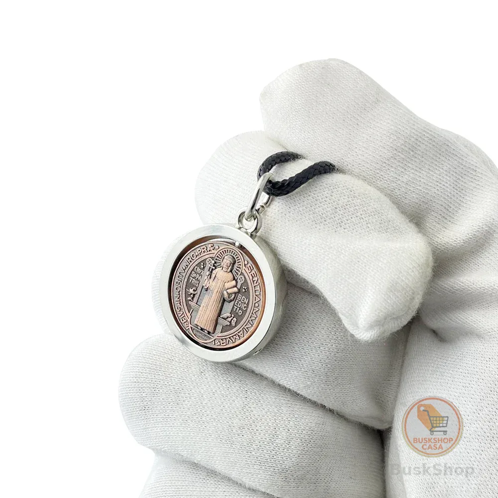 Novo Colar Medalha de São Bento Cruz de Proteção Católica Pingente para Homens e Mulheres Joia Religiosa de Exorcismo Amuleto Abençoado Presente Sagrado