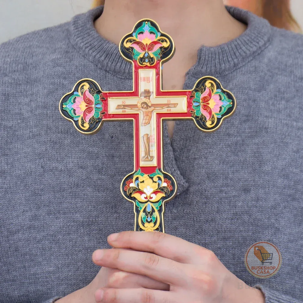 Oferta Imperdível: Crucifixo Dourado Ortodoxo de Mesa com Esmalte Floral – Decoração para Altar, Presente de Oração para Crentes (Atacado)
