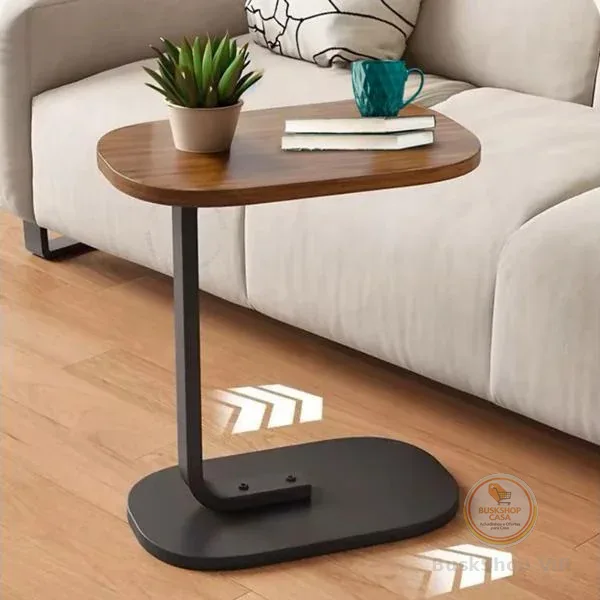 Mesa Lateral para Sofá com Estrutura de Ferro e Tampo em MDF  Mesa de Apoio Moderna