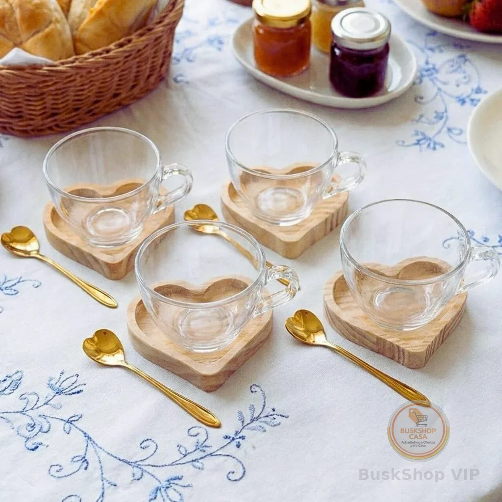 Kit 4 xícaras G + 4 pires Coração + 4 colheres Coração