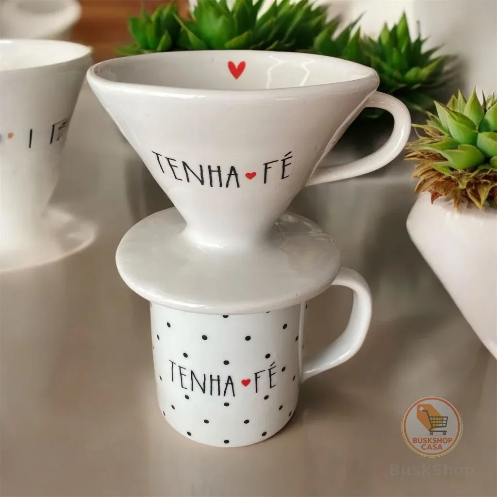 Kit Caneca 300 Ml Decorada + Coador De Porcelana Filtro Café Individual Frases