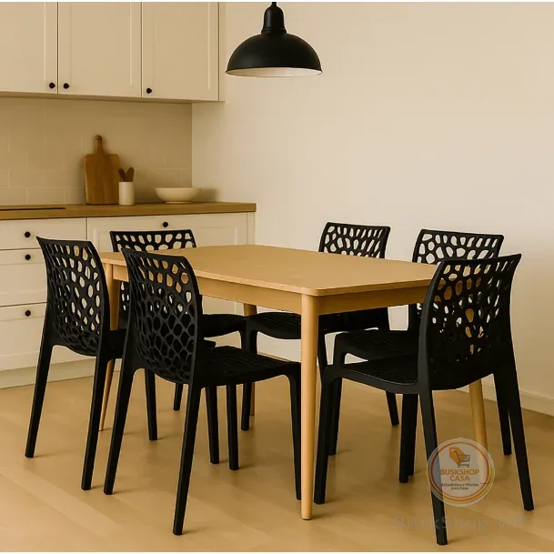 Kit 4 Cadeiras Gruvyer Preta Plástica Empilhável para Sala Cozinha Varanda – Design Moderno