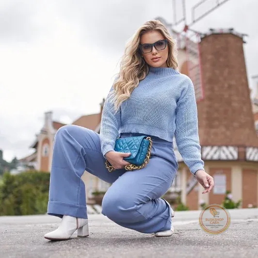 Cropped Ombro Caído Blusinha Manga Longa Tricô Modinha Versátil Diamond Tricot