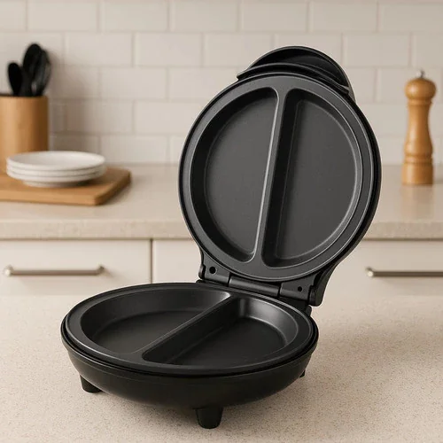 Omeleteira Mr Cheff Preta Redonda 127v / 220v KIAN