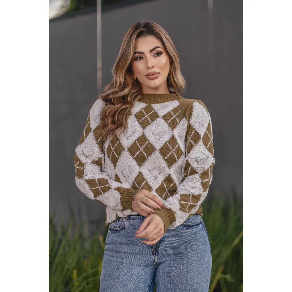 Blusa Feminina de Frio em Tricot Manga Longa com Detalhes de Losango Tipo Escocesa Moda Inverno