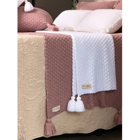 Kit Peseira Manta Pompom Sofá Cama Casal 180x60cm + 2 Capas Modelo Istambul