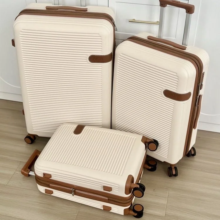 Mala Expansivel EGRANDE 40kg de bordo de em promoção  Mala de Viagem Feliz POLIPROPILENO