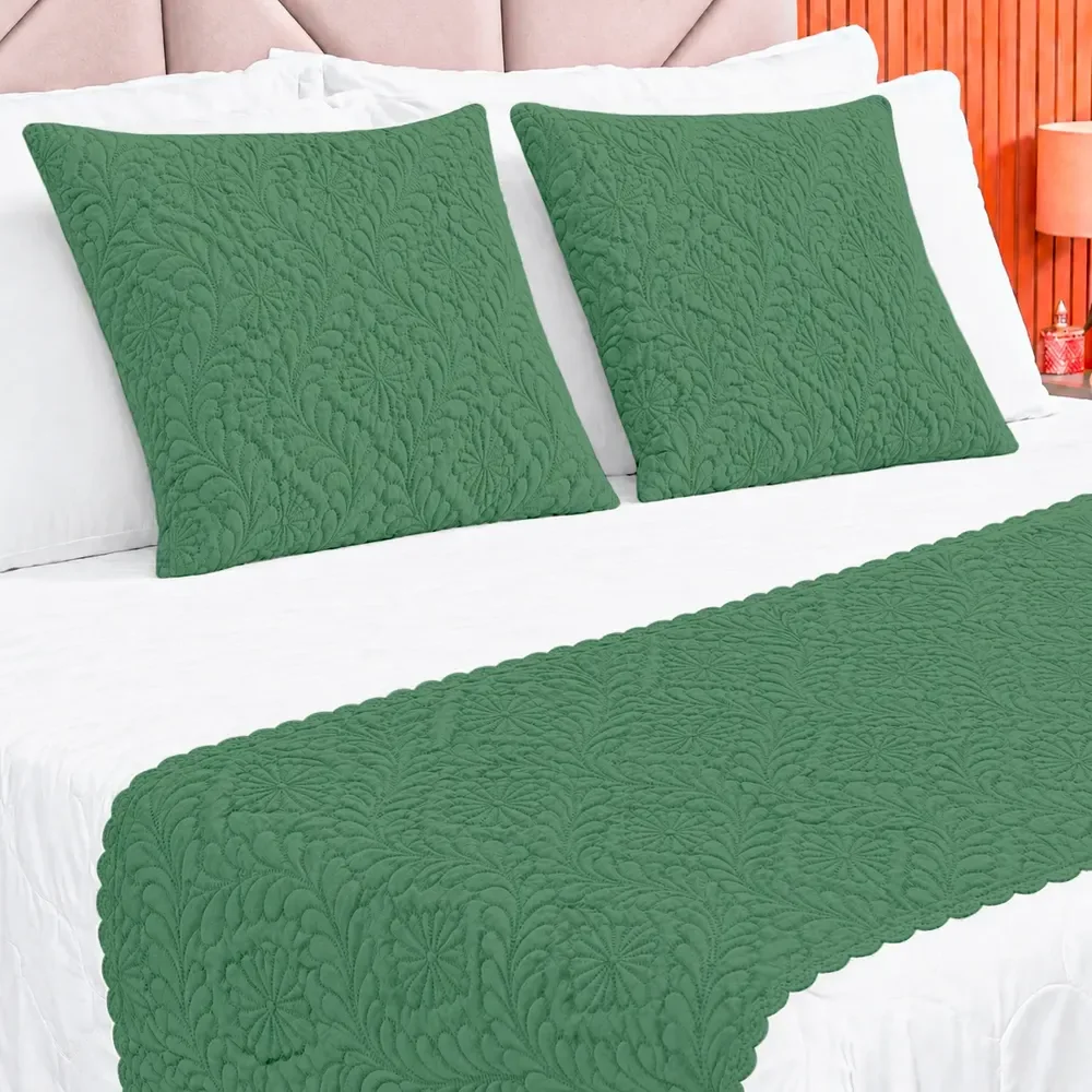 Kit Peseira Para Cama King 3 Peças Matelada Decorativa Verde Esmeralda