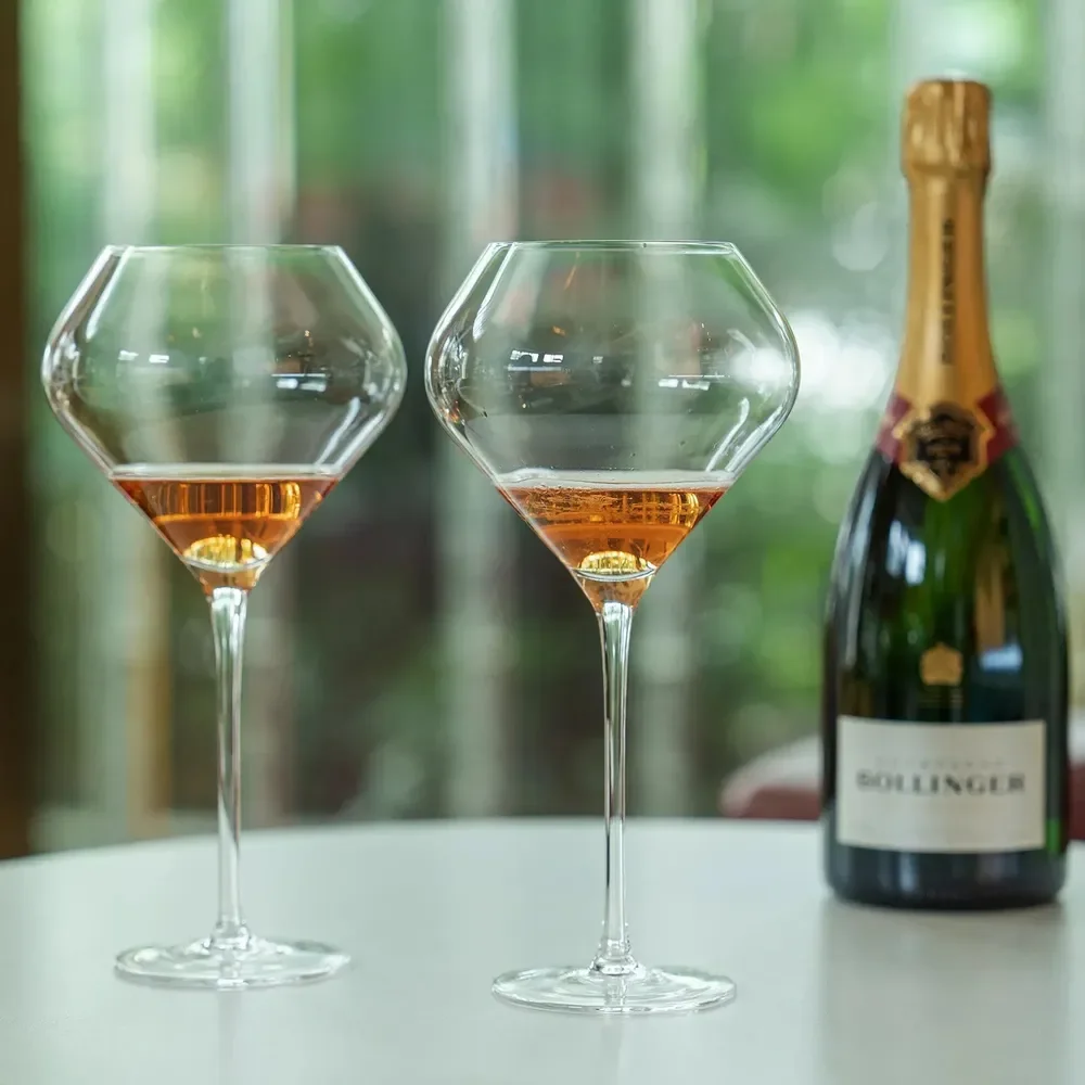 Kit Com 2 Taças Para Vinho Em Cristal Massimo 740ml Artevino
