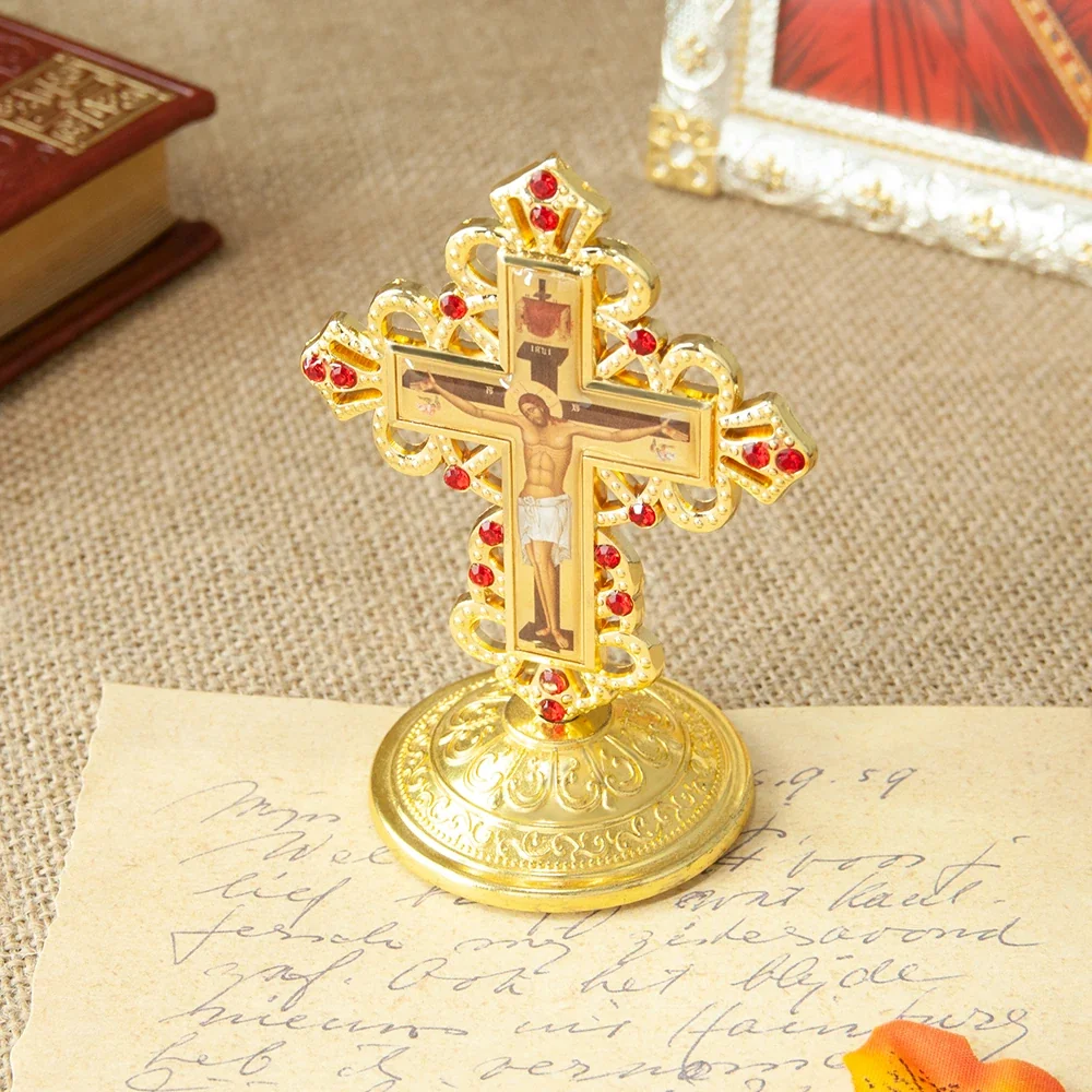 Crucifixo Ortodoxo Bizantino em Ouro com Cruz de Strass Vermelho, Decoração para Altar de Igreja ou Casa, Ícone de Jesus, Presente Religioso Cristão