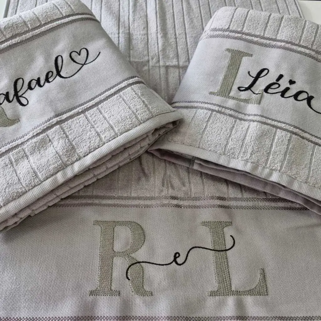 Kit 3 peças Casamento Toalha de Banho e Rosto Personalizada Com Bordado das Iniciais e Nomes