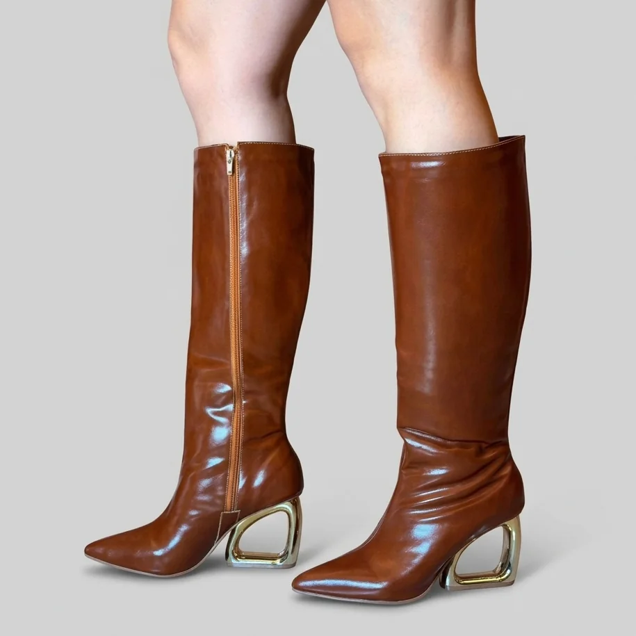 Bota feminina cano alto zíper forrada salto alto dourado orgânico geométrico