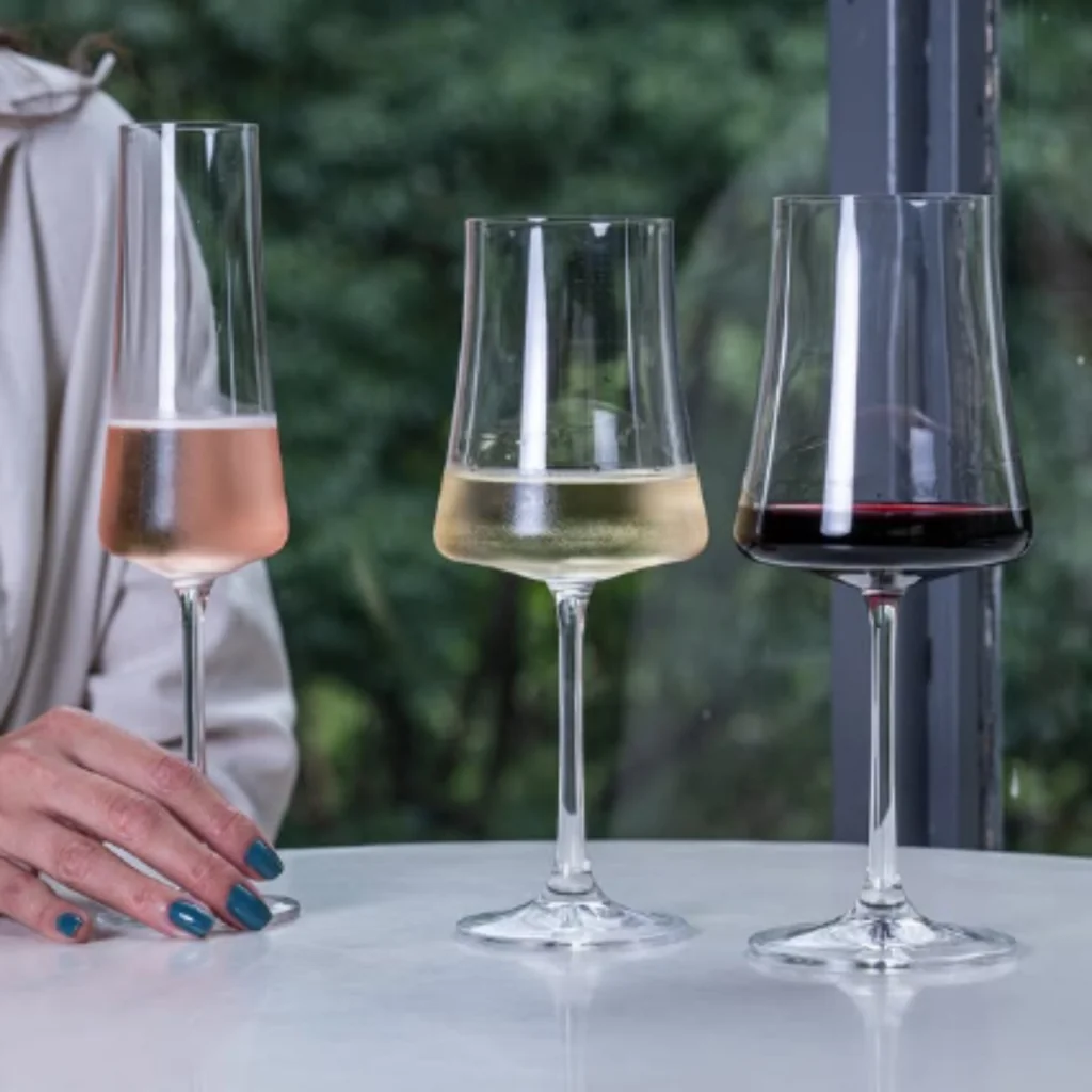 Jogo de taças de cristal Xtra Bohemia 560 ml 06 peças Vinho Copo Decanter