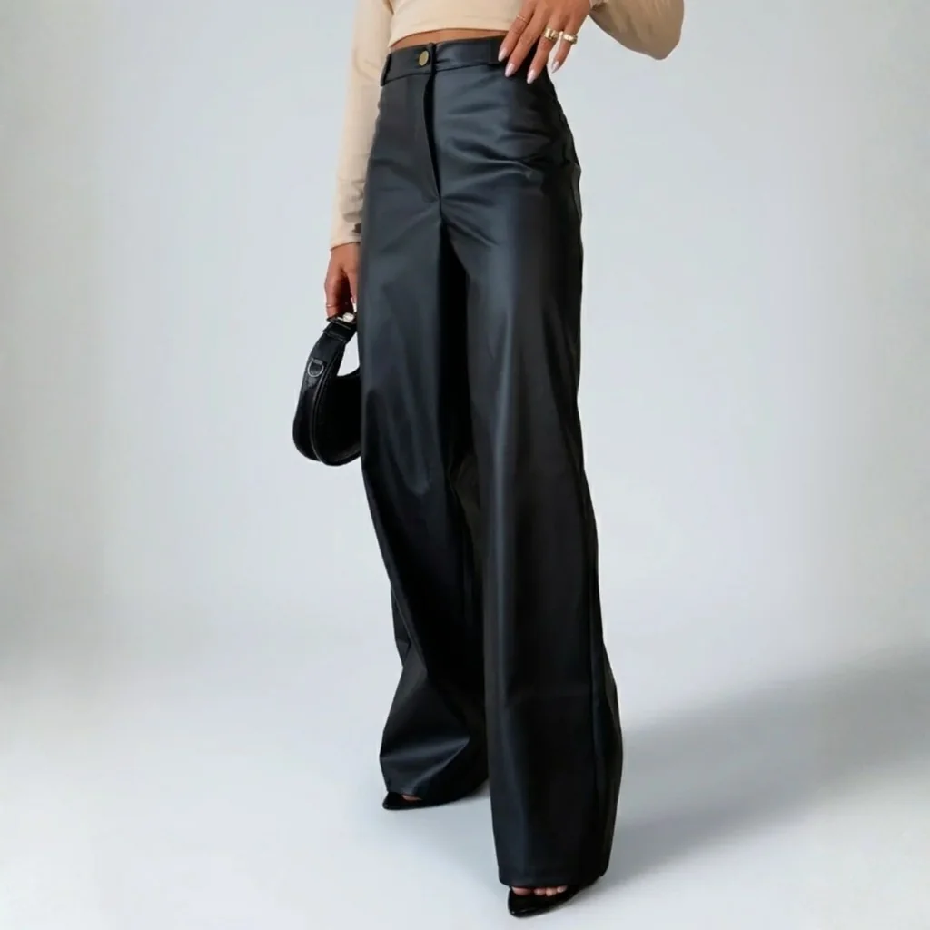 Calça Feminina Cintura Alta Wide Leg Pantalona com Bolso Couro Premium Preta Fake