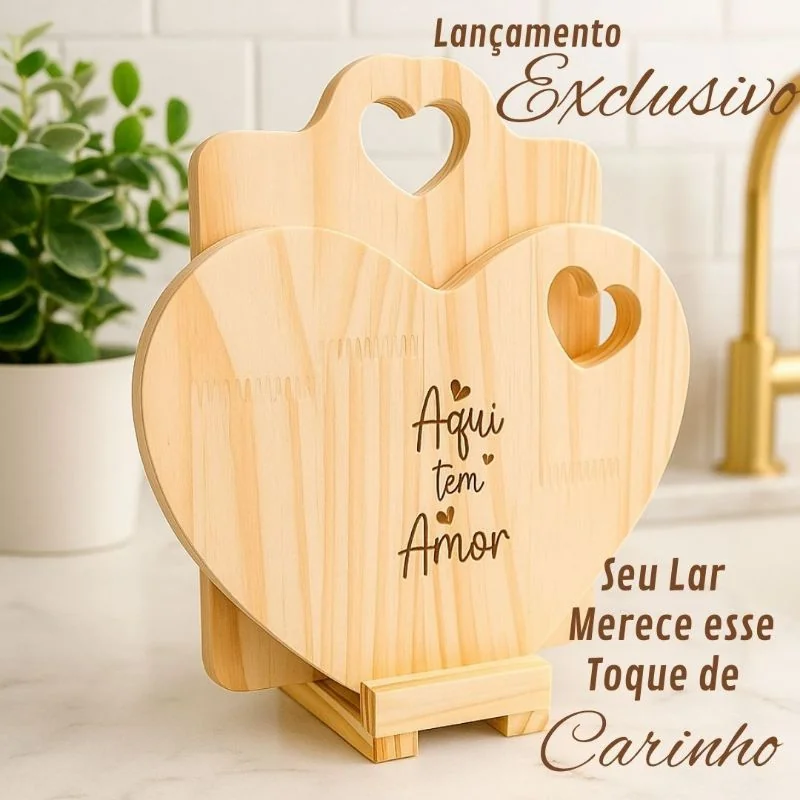 Tábuas Petisqueira para Frios em Madeira Coração com Suporte - Mesa Posta - Decoração para Cozinha