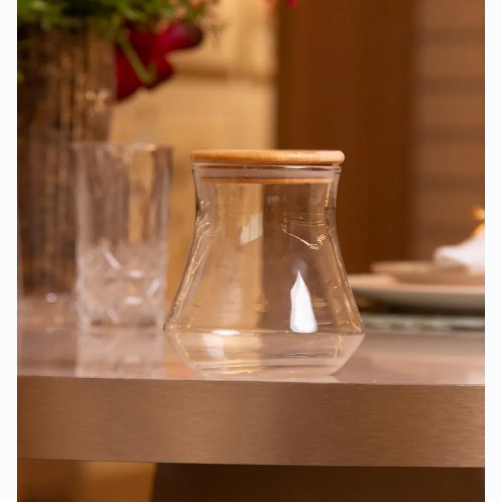 WOLFF - Porta Mantimento de Vidro Borossilicato com Tampa de Bambu 700ml