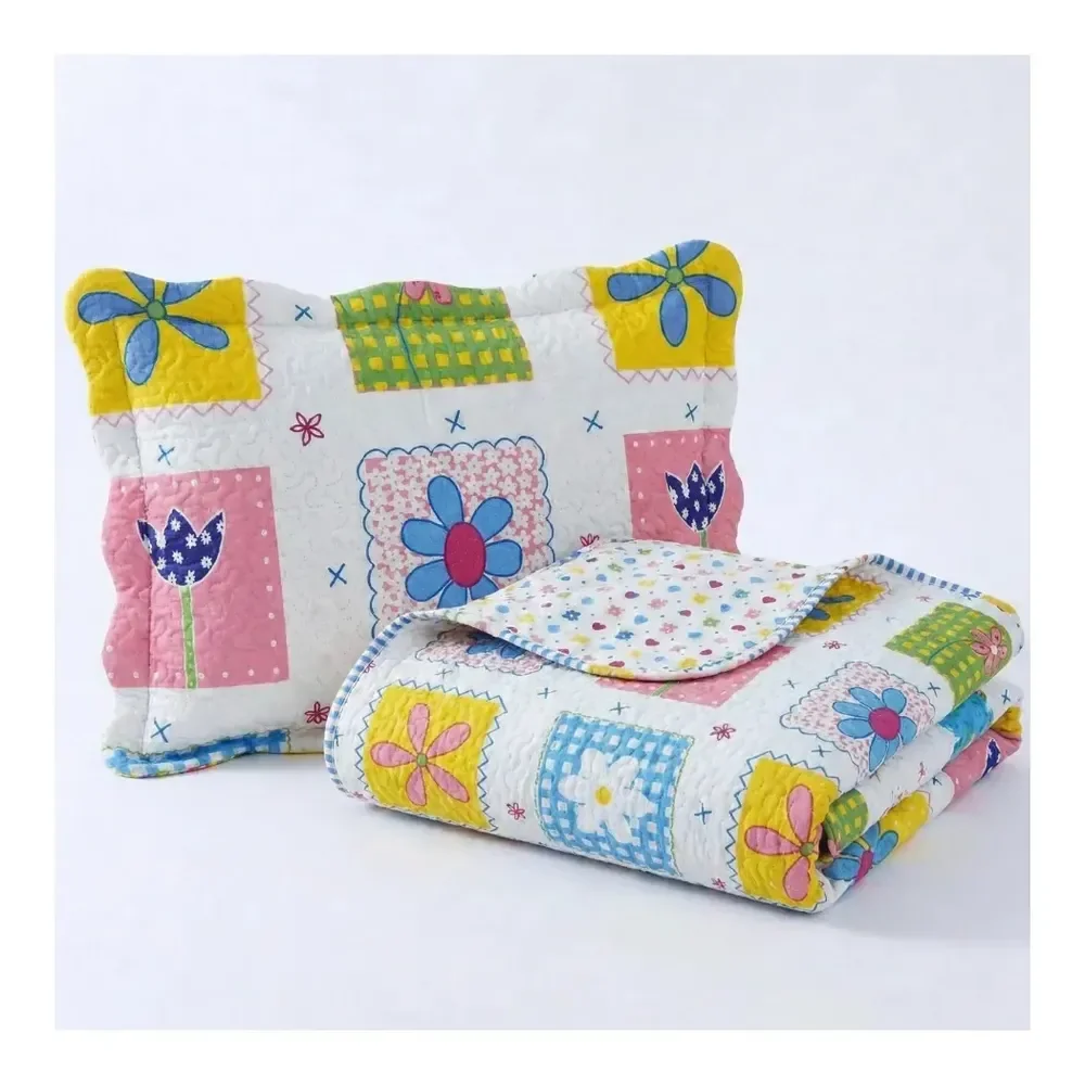 Kit Colcha Cobre Leito Infantil Solteiro Estampado 220x180cm Dupla Face 2 Peças Matelado 100% Poliéster Macio E Divertido Jardim Encantado Cozzilar